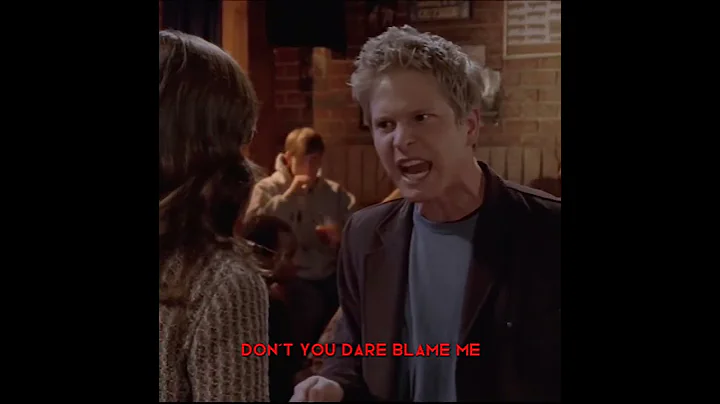 ⚠️Spoiler⚠️ rory and logan fighting at the bar (s6 ep8)#gilmoregirls #logan #dean