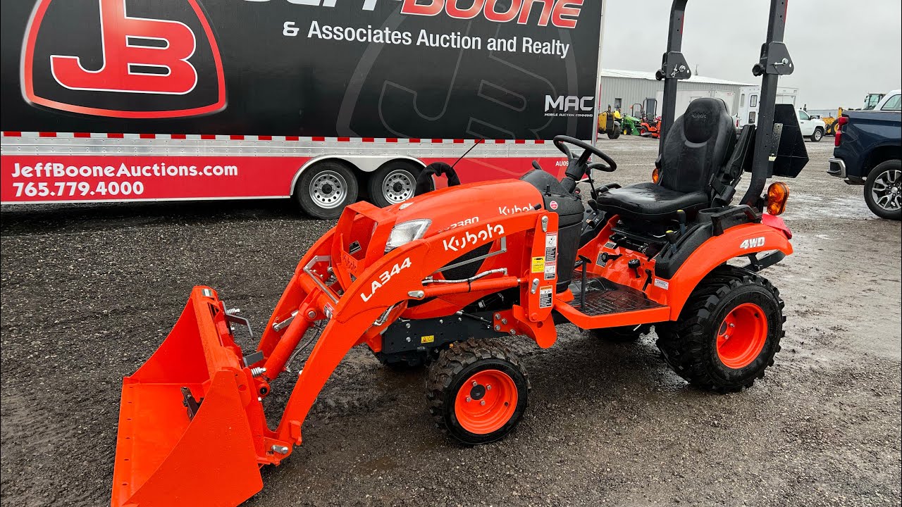 Lot 1225 Kubota BX2380 Loader Tractor 4WD YouTube