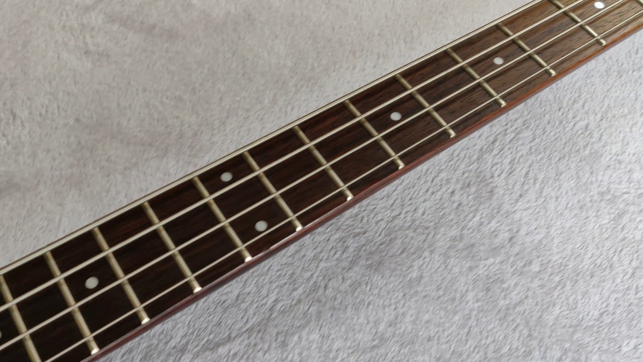 Hohner B2A headless bass