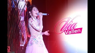 HEBOH !...VIA VALLEN PERTAMA KALI KE MANADO