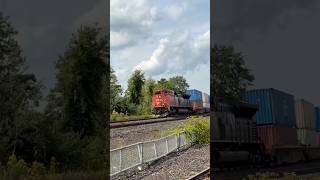 CN Q102-8808 SD70M-2 lead at Richmond Hill (Sep 3 2026) #train #railfan #cnrailway