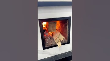 Khám phá chiếc bếp củi truyền thống