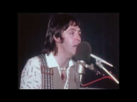 Paul McCartney and Wings – One Hand Clapping (Official Theatrical Trailer – German)