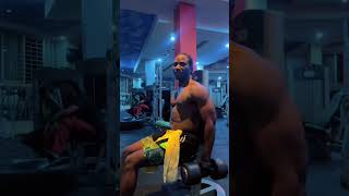 SEATED HUMMER CURLS FOR BIG ARMS