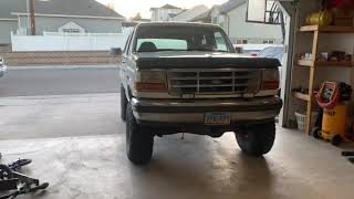 6” lifted Ford Bronco on 35s