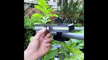 clip on solar gutter light with motion sensor