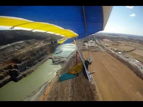 HangGliding-Pleasant Gap PA 3-29-2011