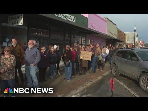 Overflow crowd confronts