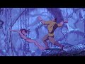 Tarzan  combat dans les lianes