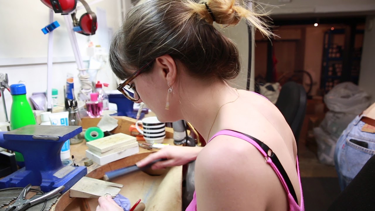 Handmade Documentary THE DOCUMENTARY OF HANDMADE - YouTube
