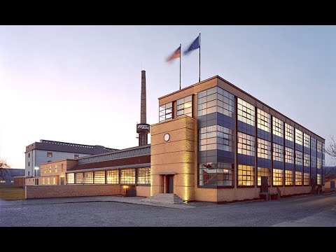 Fagus Factory by Walter Gropius & Adolph Meyer | Architecture Enthusiast |