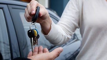 Lost car keys? Car sharing solution with keyless entry keypad