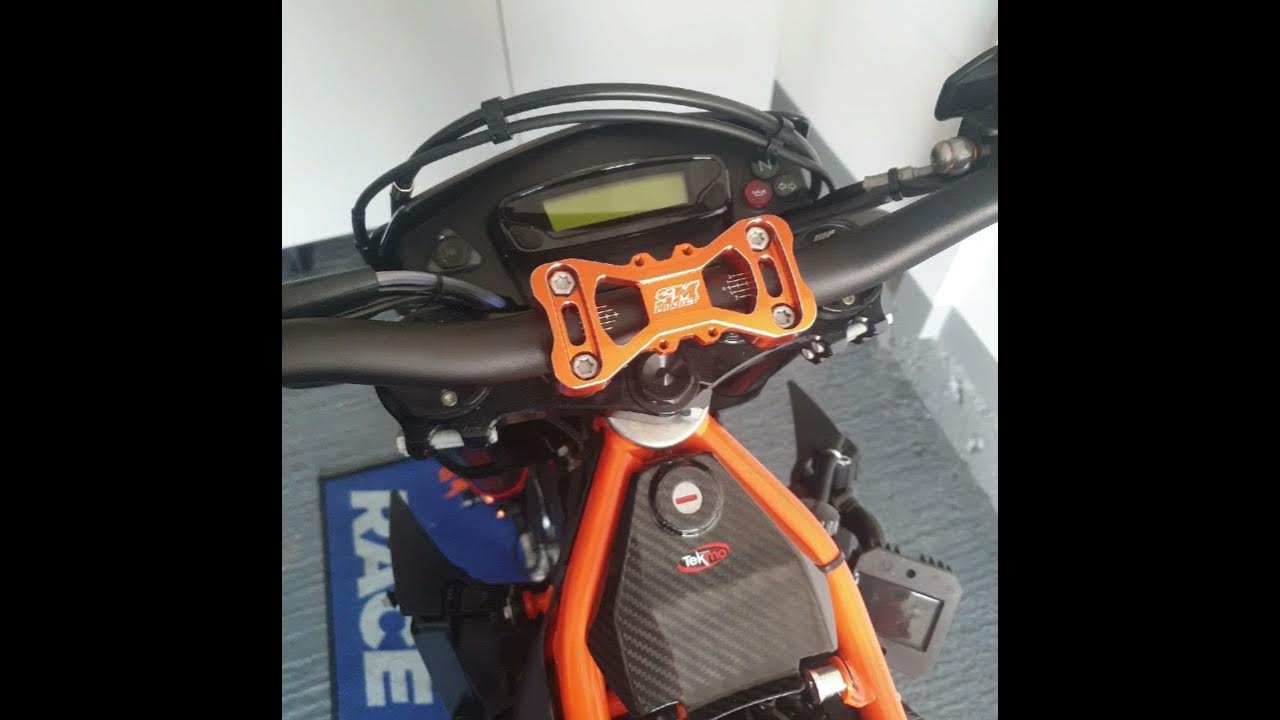 КТМ 690 SM крепление кофра