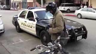 Keanu Reeves Talking To A Police Officer after bike Accident