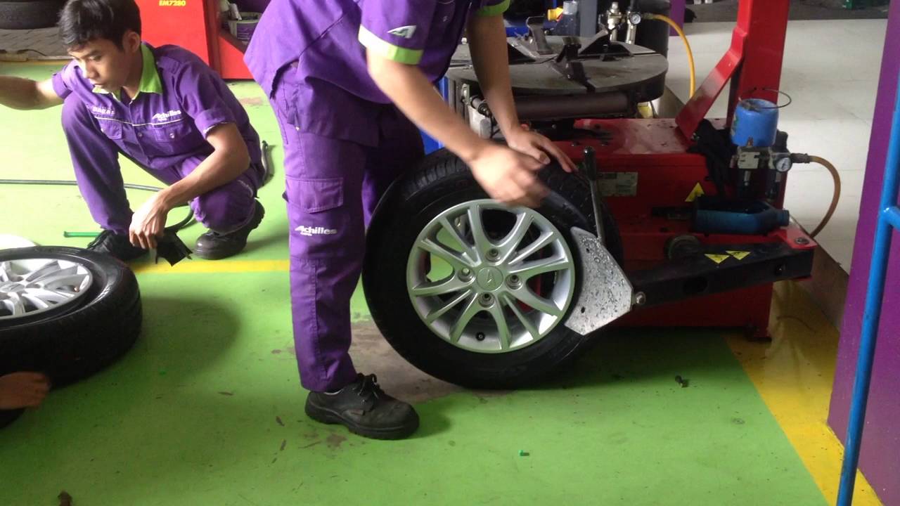 Chazzy13 Pemasangan Whitewall Ban Mobil Tyre Changer YouTube