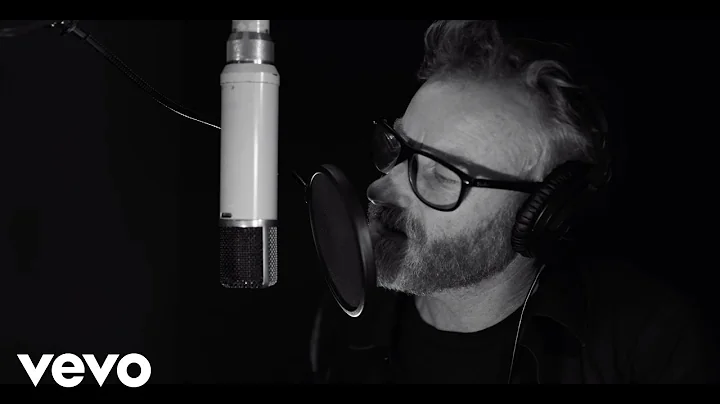 Matt Berninger - Walking on a String (feat. Phoebe...