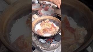 Famous Delicious clay pot charcoal-baked chicken ric. - Malaysia Street Food