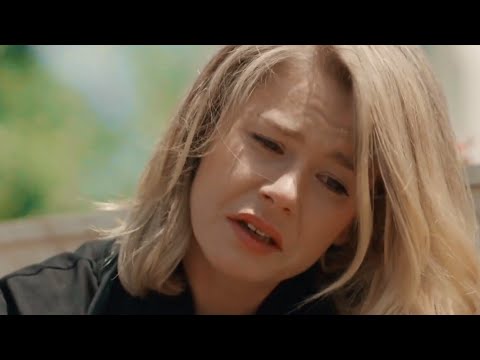 انا بيت قديم تتر مسلسل ايوب علي بكاء دموع واحزان ممثلات تركيات