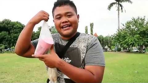 Ngabuburit di Alun Alun Magetan