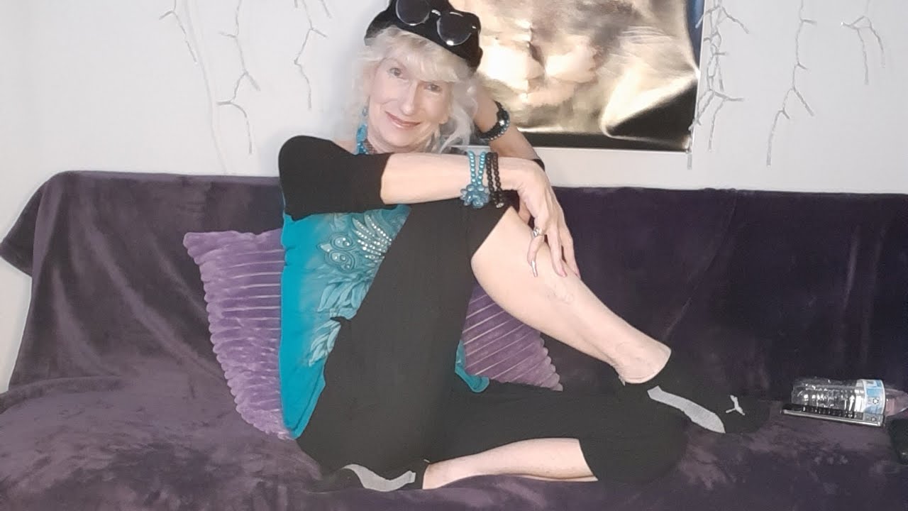 Cougar Diamond Magic popped in to say Hi - YouTube