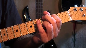 Learn this Lick: Open strings swamp - Drop D tuning