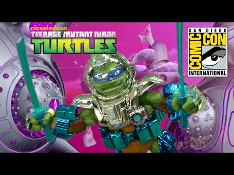 Comic-Con Exclusive: Teenage Mutant Ninja Turtles Metal Mutants Leonardo from Playmates Toys