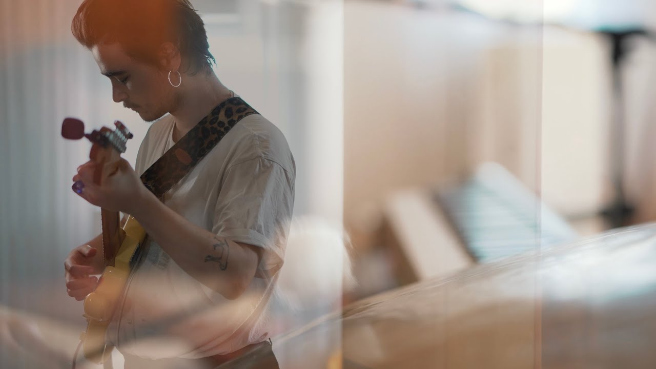 Cindy Gravity – I'm So Scared (Of Climate Change) Live Session