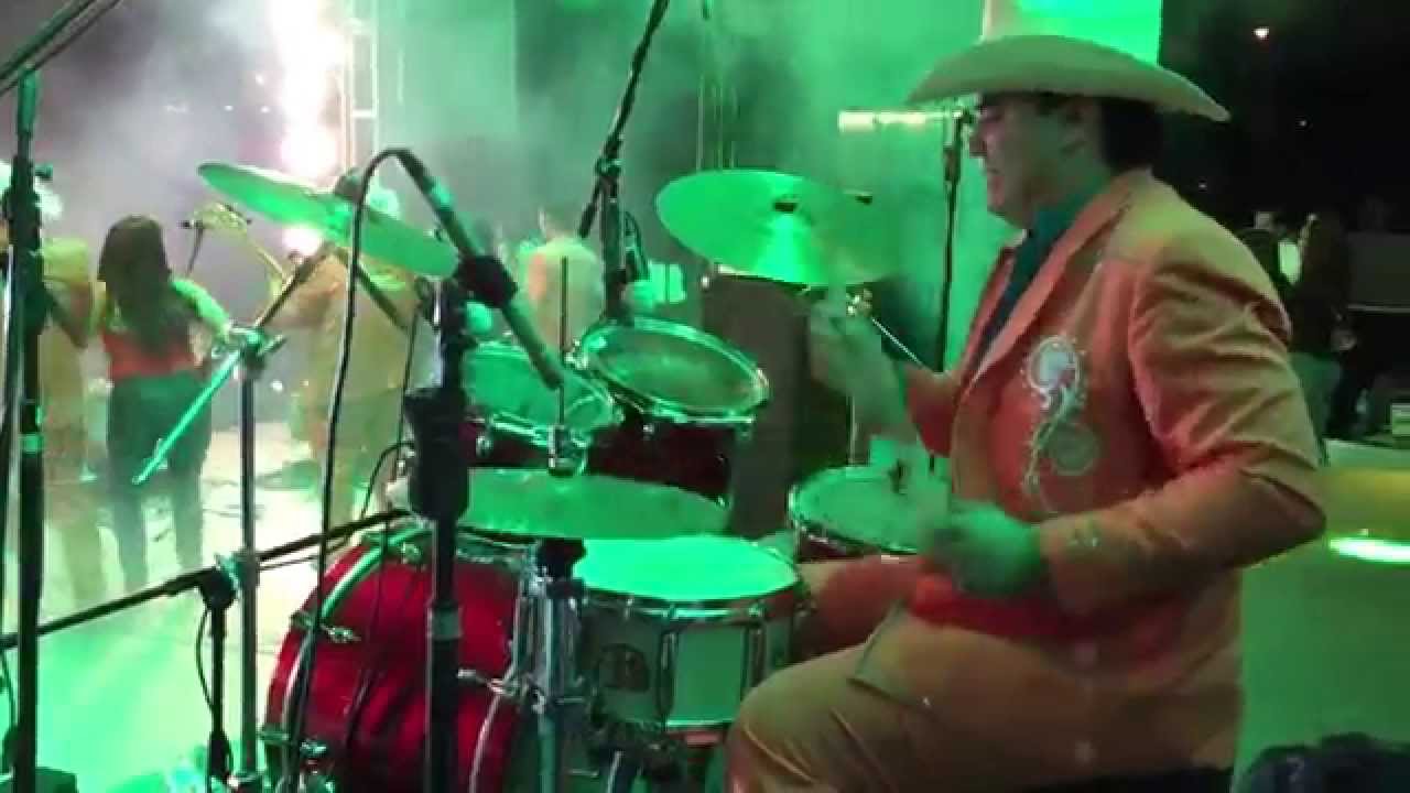 JUAN ORTEGA Y SU GRUPO - EL MACRO 985 (ALEX CRUZ)