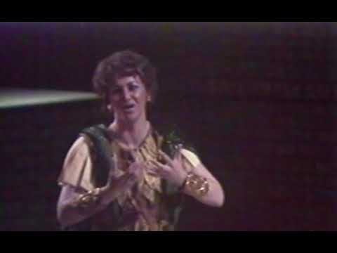 Martine Dupuy: Eccomi alfine in Babilonia... (Semiramide - Rossini) 1983