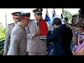 أخبار مصر: لواء ا.ح.عصمت عبد العزيز مراد .. مدير الكلية الحربية يقدم هدية رمزية للرئيس السيسي