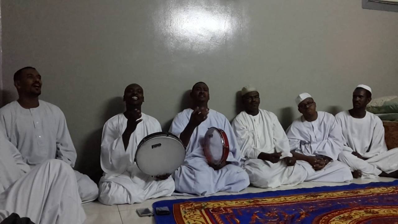 المادح نيازي-في مدحة لاح ضو نورو بحضور الشيخ الامين الكباشي