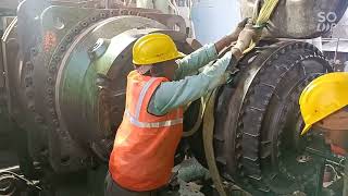 Roller press fluid coupling removing work