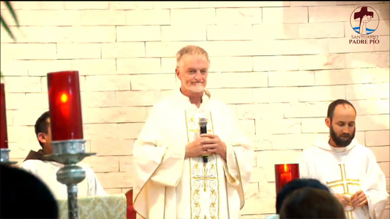 Recepción de reliquias del Padre Pío