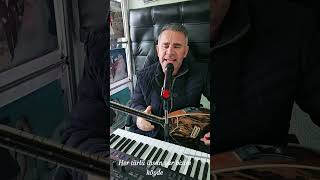 Her Türlü Insan Var Bizim Köyde.