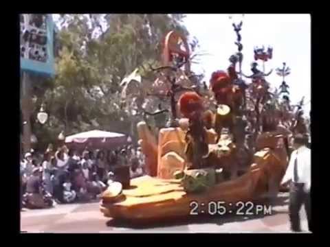 アナハイム ディズニーランド ライオンキングパレード Youtube