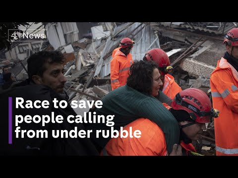 Turkey quake: Voices call from under rubble as rescuers race to help