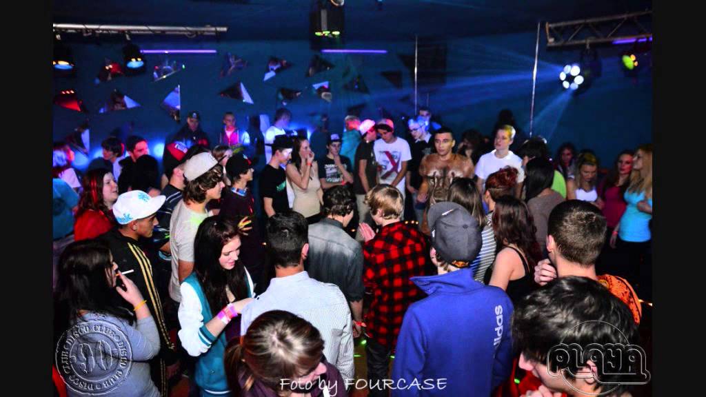 Disco club 90 Opava Vás zve YouTube