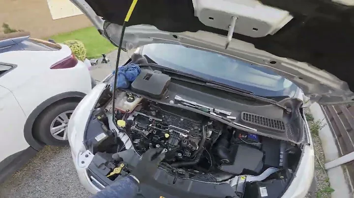 Engine Oil Change Ford Kuga mk2 2.0 tdci