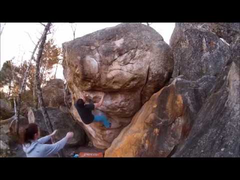 Beta Video for climb Amok v11, Fontainebleau