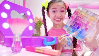 FULL FACE KID&#39;S MAKEUP CHALLENGE | KAYCEE WONDERLAND