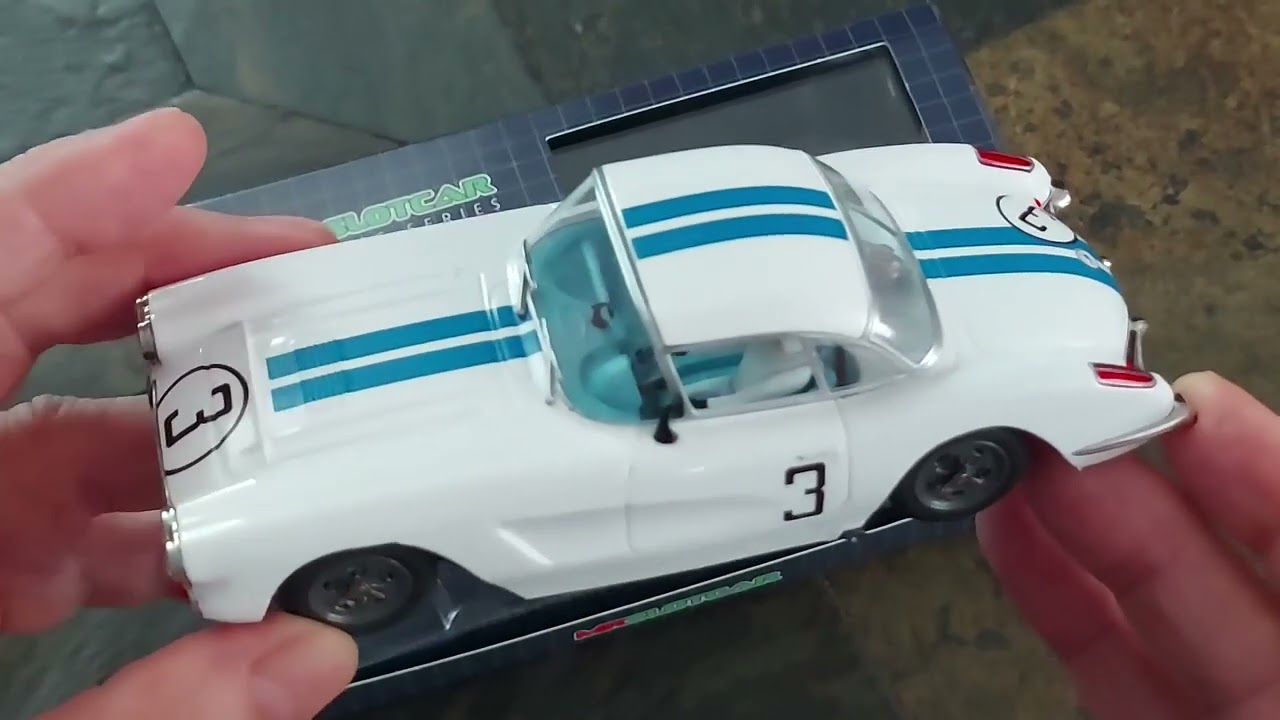 Slot Cars Plus MRSlotcar Corvette C1 review - YouTube