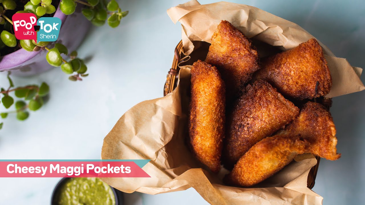 Cheesy Maggi Noodles Bread Pockets | Easy Snacks Using Maggi