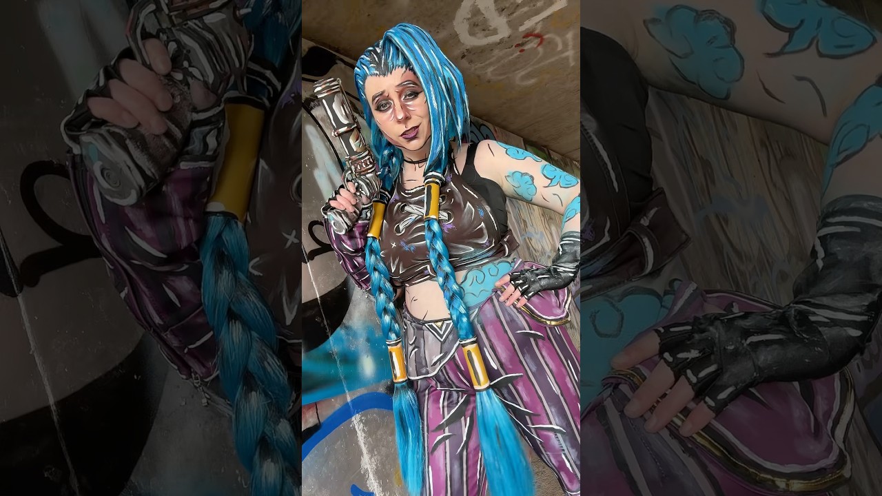 Jinx 💙 #arcane #arcane2 #arcanecosplay #arcanejinx #jinx #jinxcosplay #netflix #celshading #cartoon