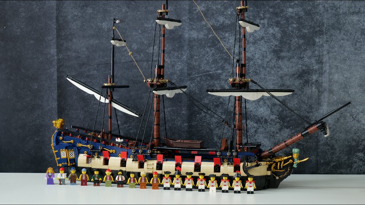 LEGO Privateer Frigate Fortuna Speed Build - LEGO Bricklink Designer Program Series 7 910059