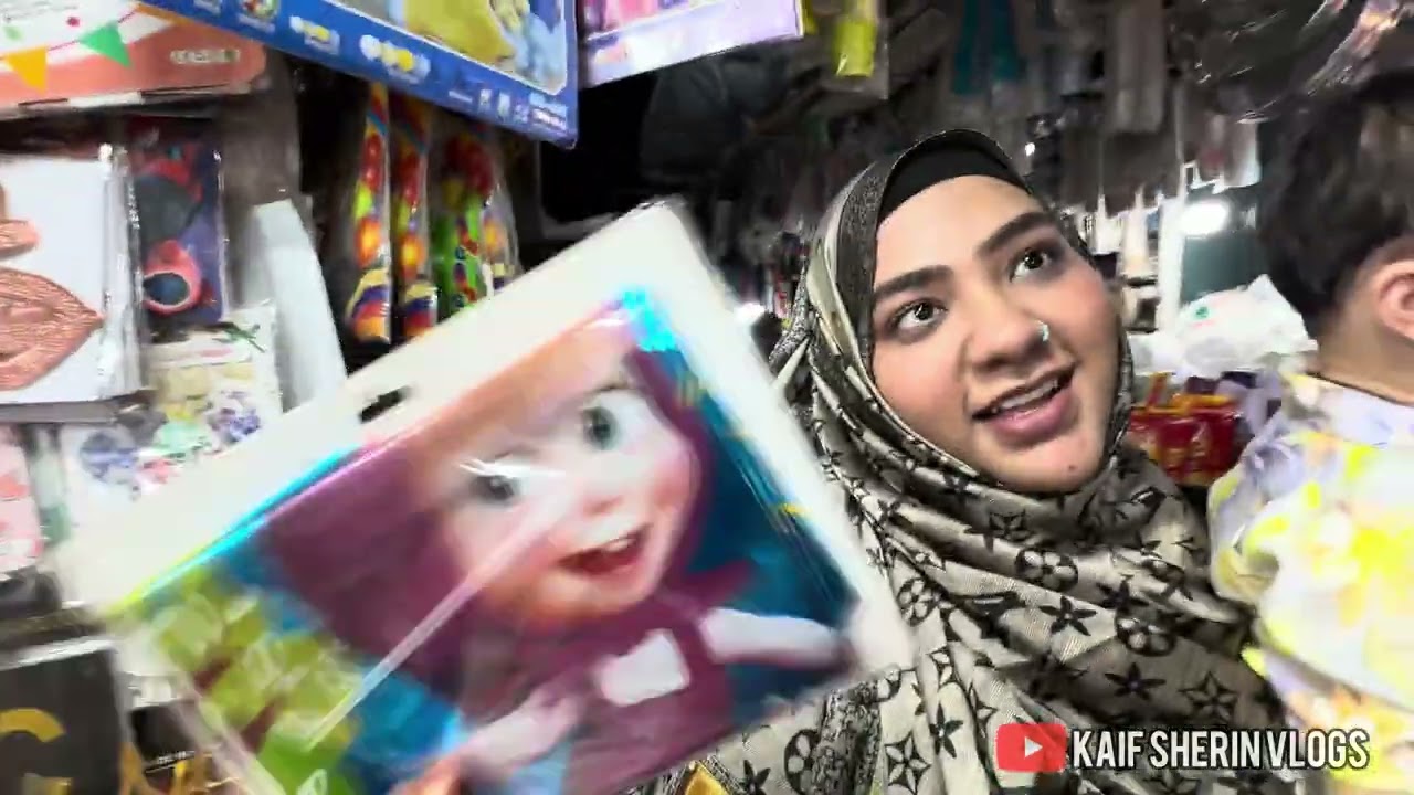 Ghausiya k bday ki preparations🥰Bohot kuch leliya humne🤗Kuch special logo k liye special Cheez🥹