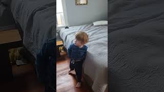 What Happens When You Let Your Three Year Old Autistic Kid Listen To Pink Floyd He Grooves Man