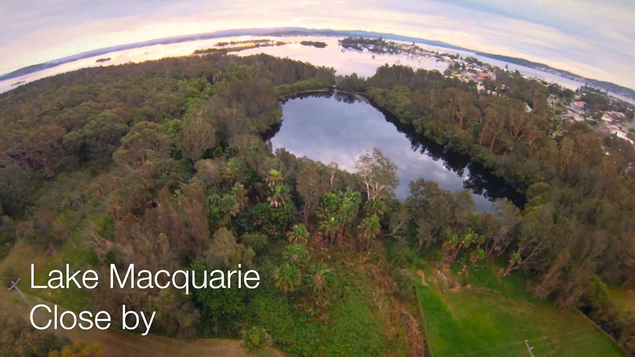 10 Naru Cresent Marks Point