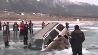 Как вытащить автомобиль из замерзшего озера