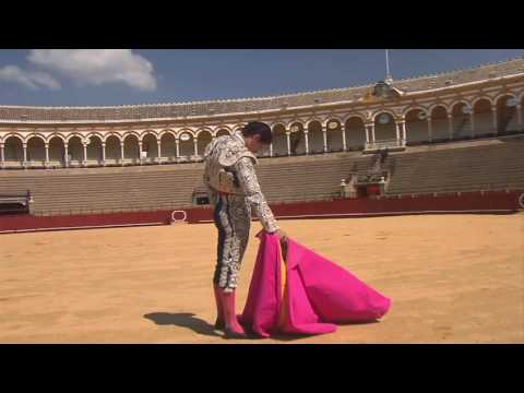 Video: Zašto trče bikova u Španiji?