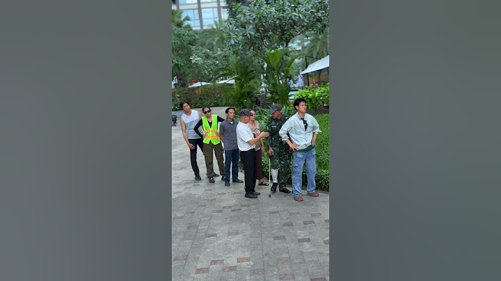 This guy has been bothering everyone [KINDNESS MAN] #kindness #respect #goodman #happy #humanities